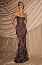 Sukienka maxi Nefertiti – śliwkowo-brązowa